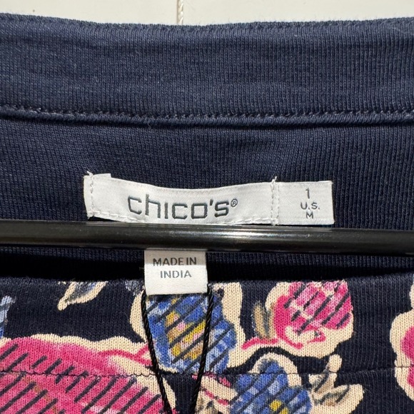 Chicos Floral Pima Cotton Knit Tunic Top 3/4 Sleeve Square Neck Navy‎ Size 1 M 8 - Picture 2 of 8